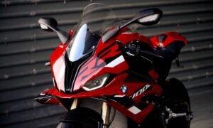 BMW S1000RR price in India 